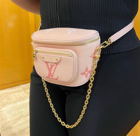 louis vuitton mini bum bag vs high rise|Debating on the Mini bumbag : r/Louisvuitton .